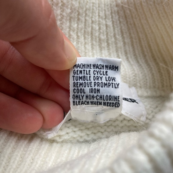 Alfred Dunner Granny Sweater Cream Floral Size Large - Picture 4 of 4